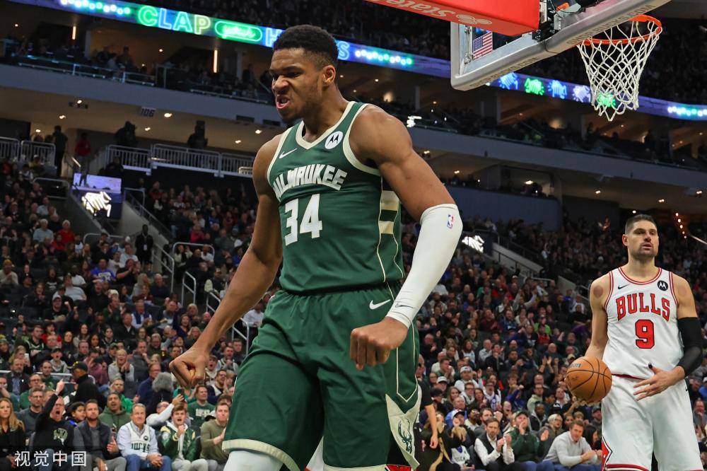 费一直是曼 费一直是曼